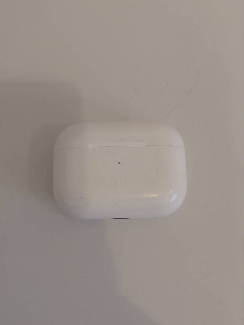 AirPods pro 第2世代 本体 充電ケース付き