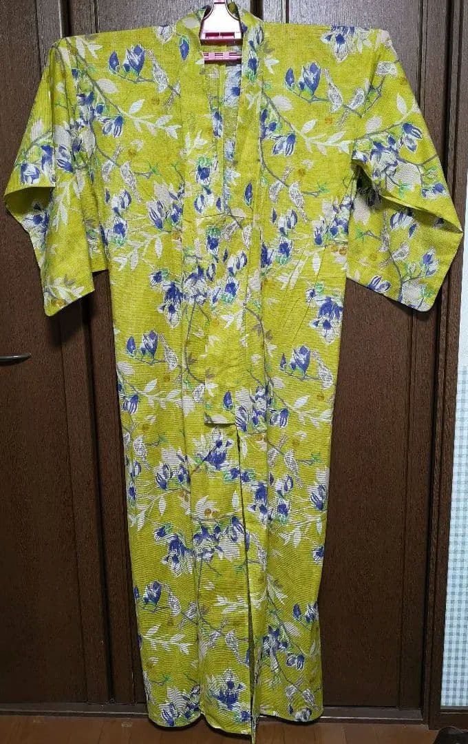みすゞうた 黄色と青の花柄 『小鳥と鈴と』ブランド浴衣 単品　フリーサイズ