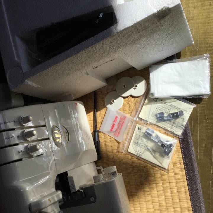 ロックミシン  「お値引」