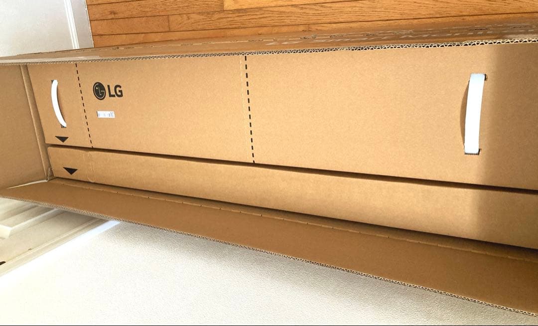 【新モデル】LG Smart Monitor Swing スタンド付 新品未使用