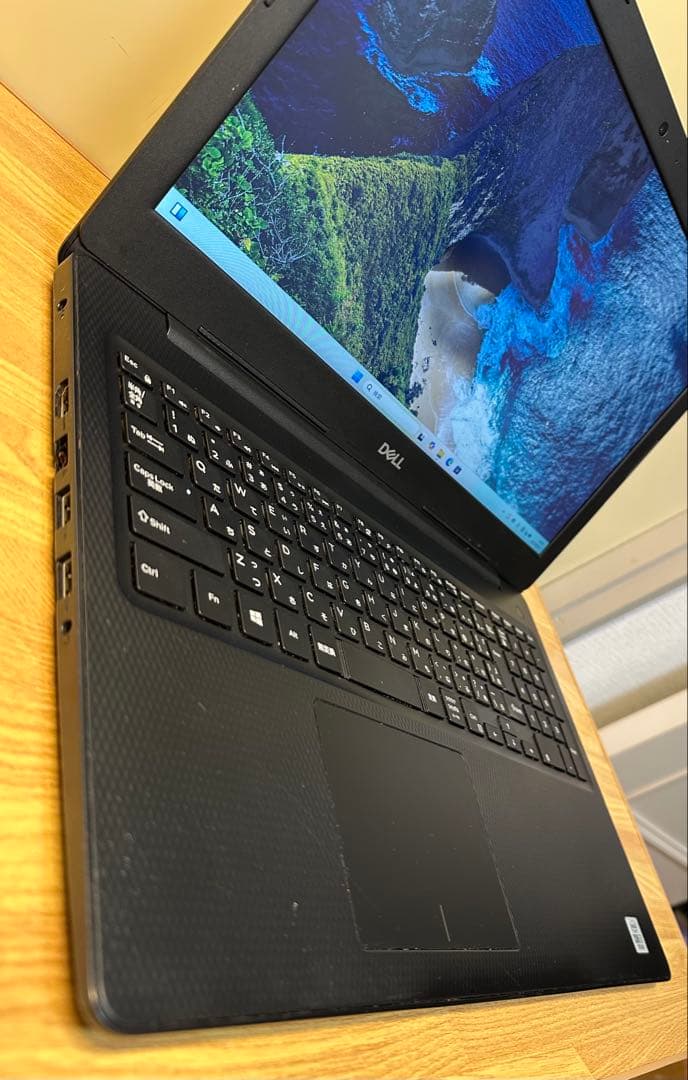 Dell Corei7, 大画面、 512Gb