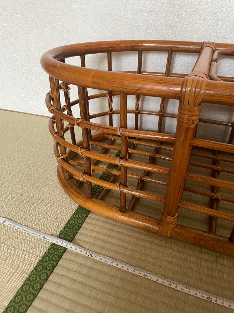 美品　ラタン製アーチ型3段ウッドラック　本棚　飾り棚　3段　ディスプレイラック