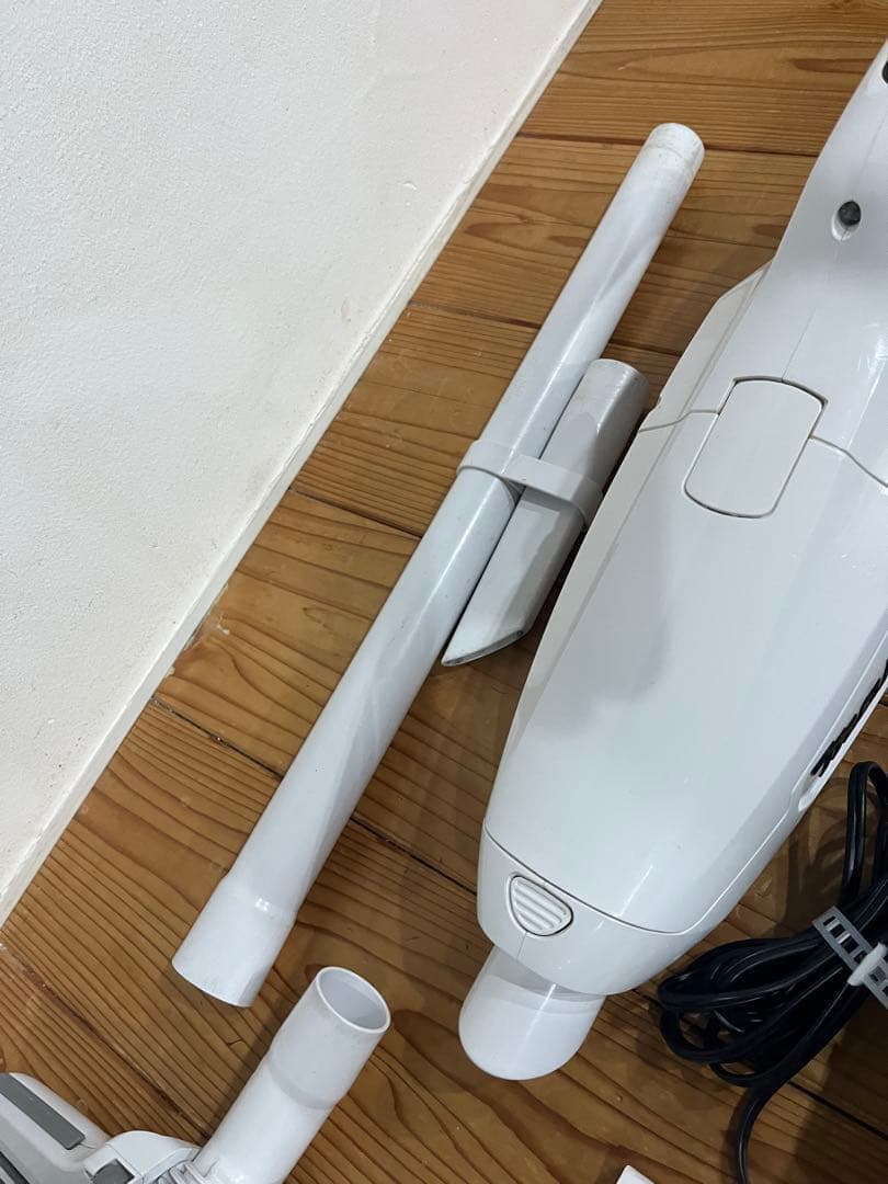 kenji0125　Makita コードレス掃除機 CL107FD