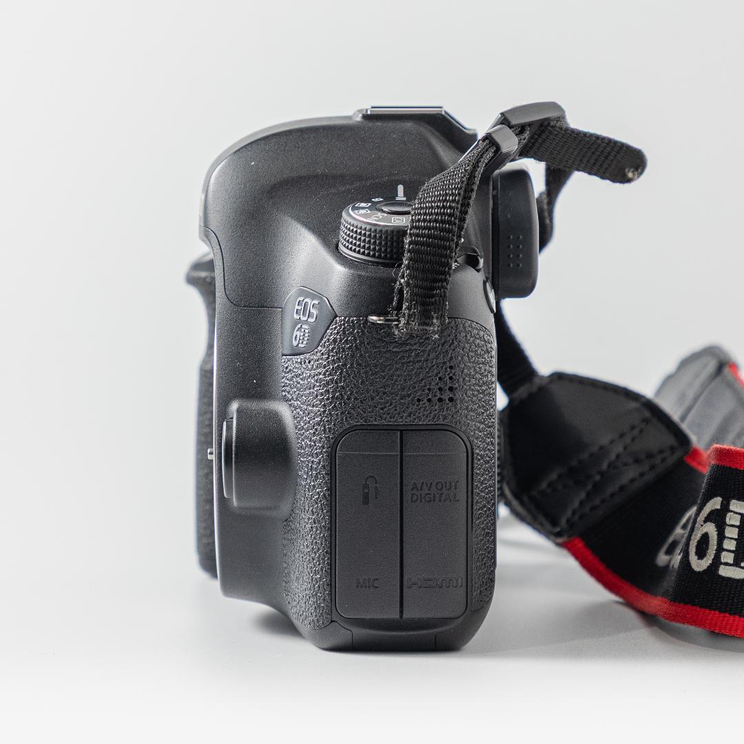 Canon EOS 6D バッテリーグリップ BG-E13 バッテリー2個付き