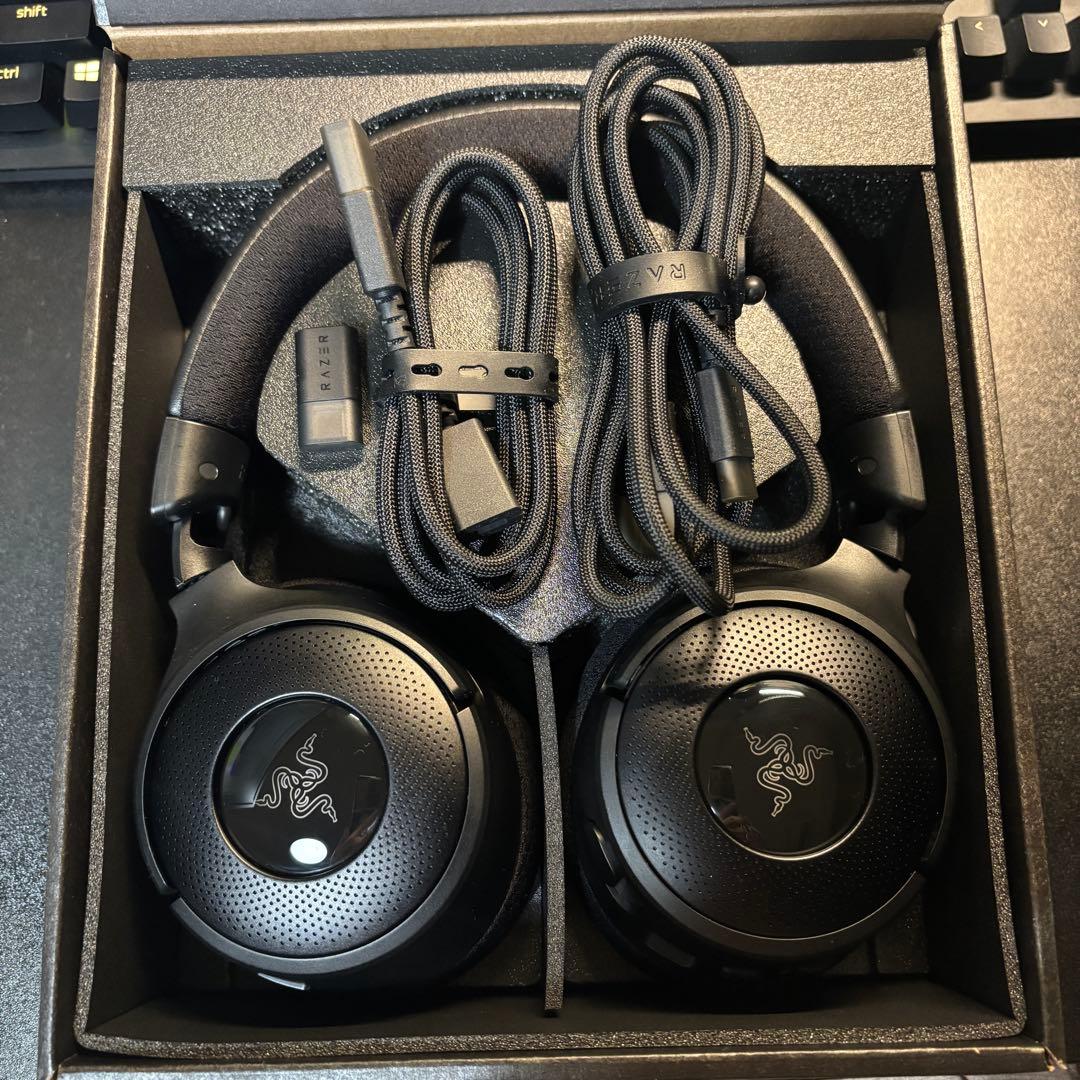Razer Kraken V4 ワイヤレスゲーミングヘッドセット