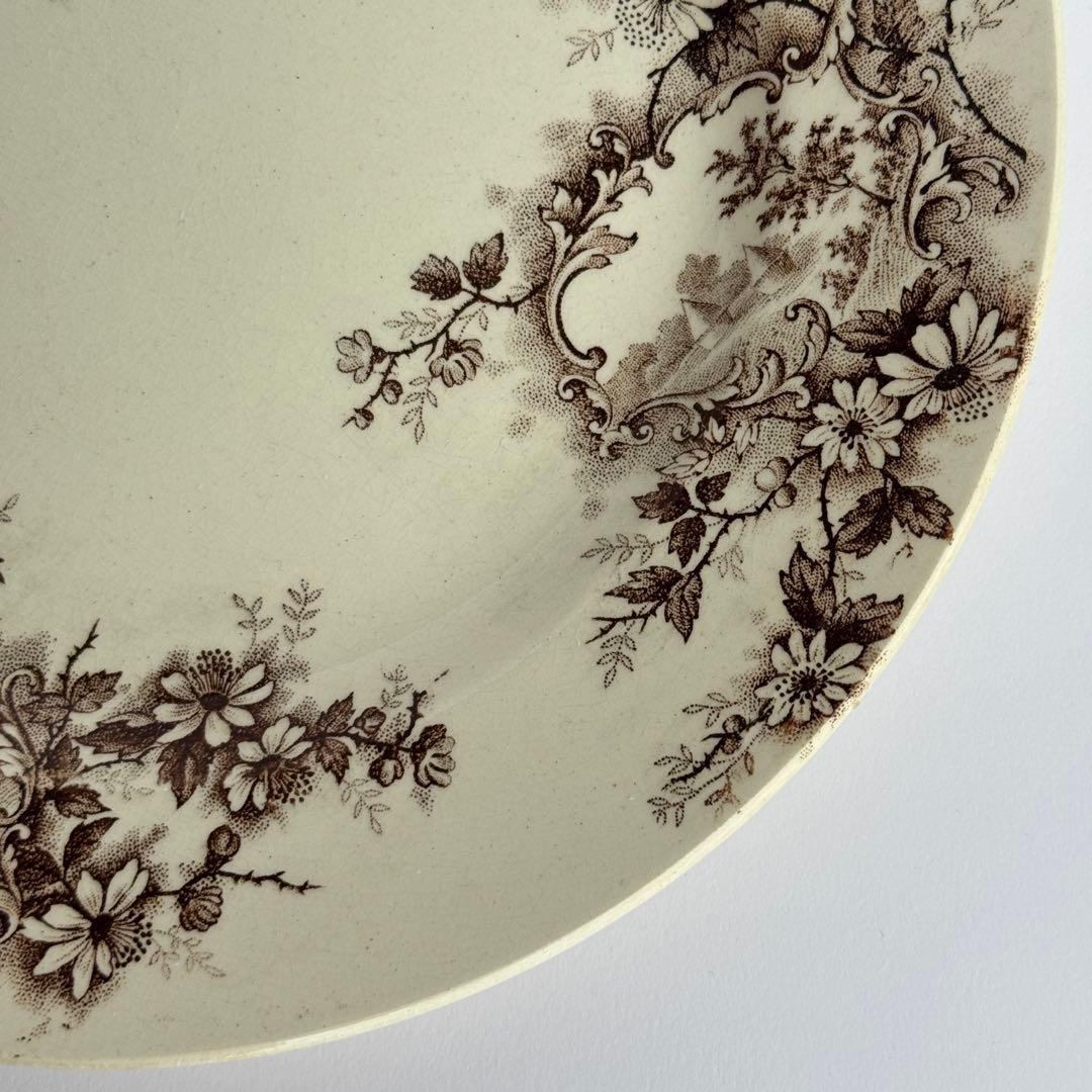 フランスアンティーク　Choisy le roi ショワジー　ポンパドール