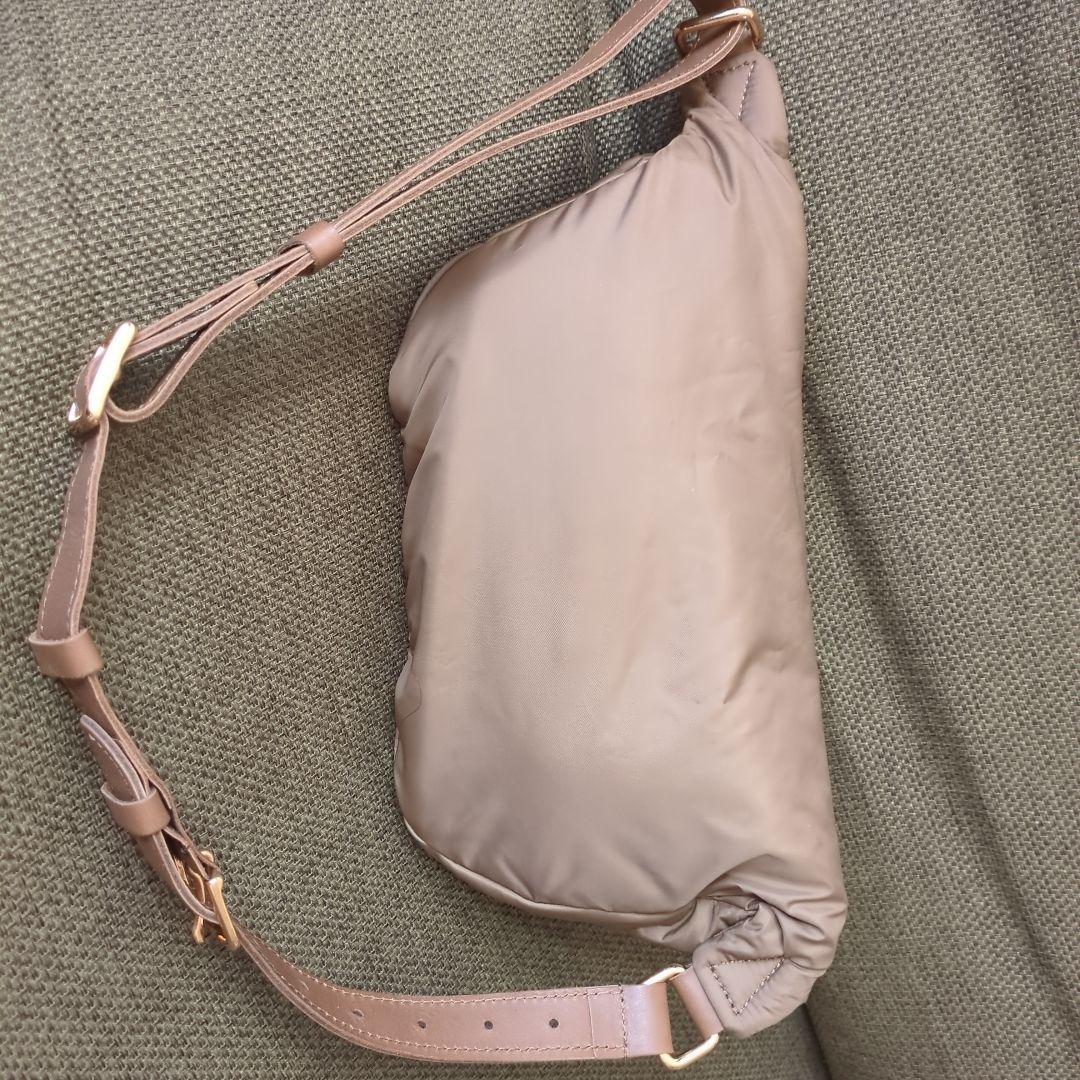 felicita　シータパランティカ　ボディバッグ