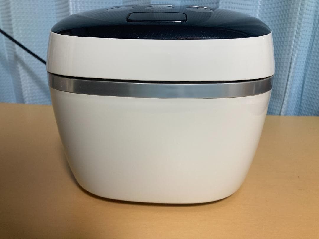 ★タイガー JPC-10NJ 圧力IH炊飯器 5.5合炊き 2018年製 ★