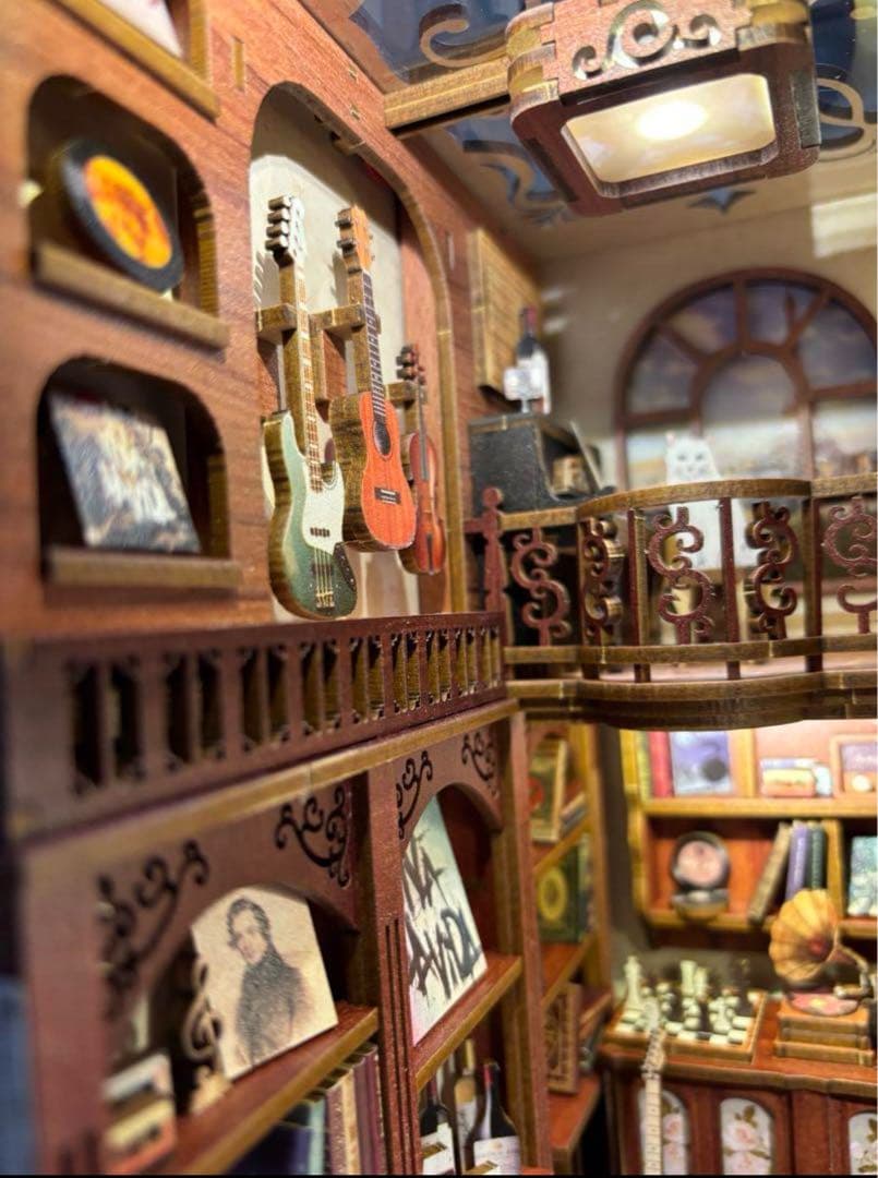 音楽の工房 ブックヌック ドールハウス 完成品