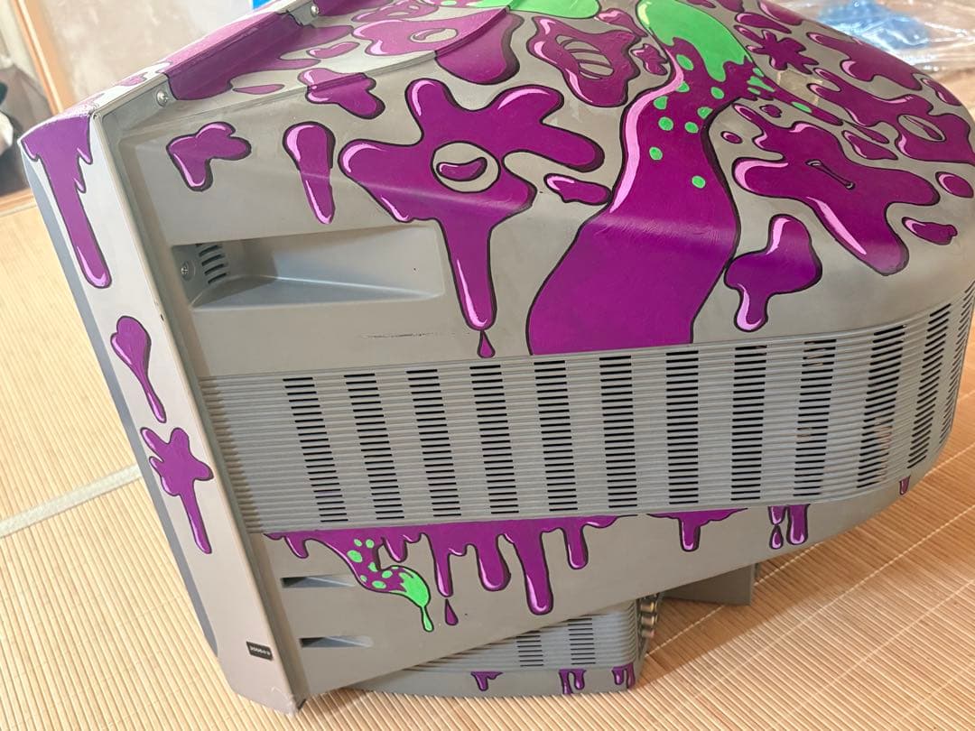 SHARP ブラウン管テレビ ペイントデザイン