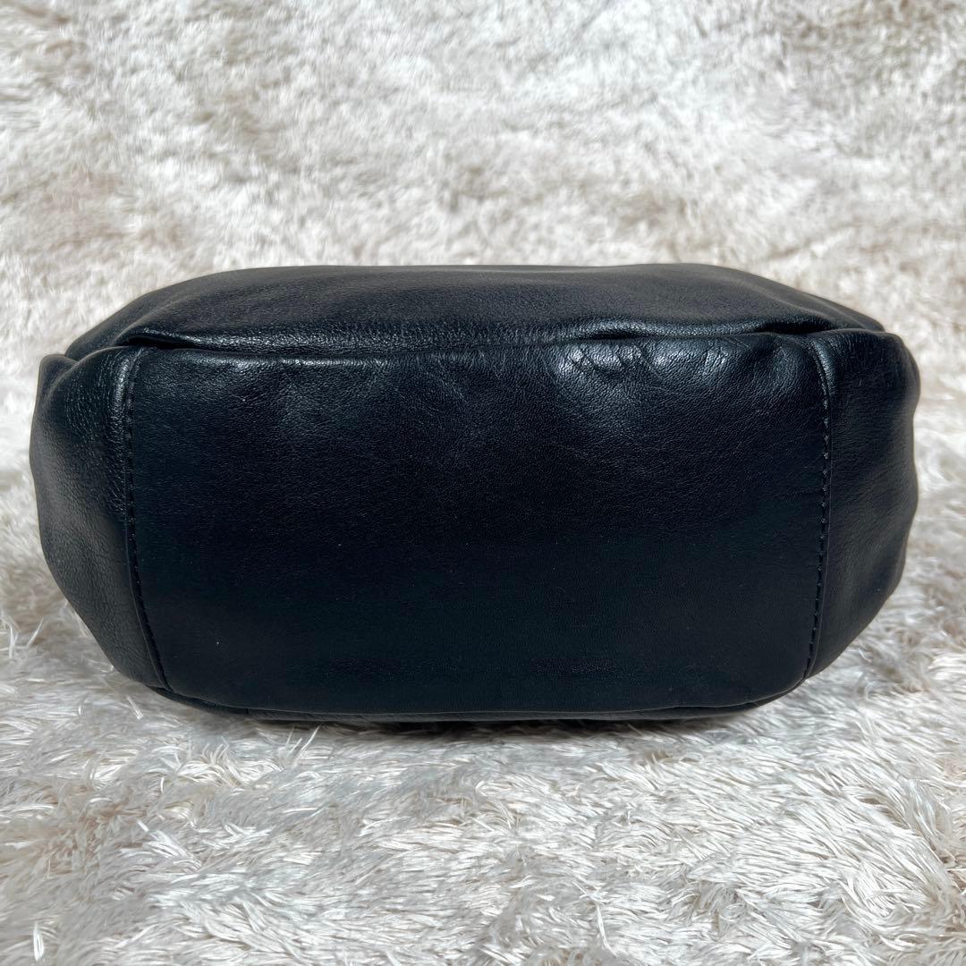 極美品✨　ラシット　ラウンドショルダーバッグ　ソフトレザー