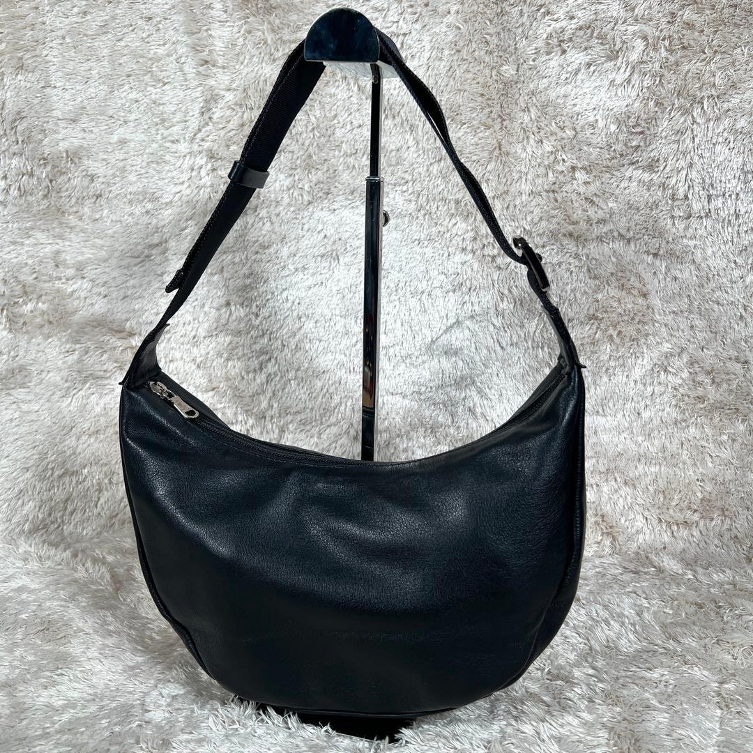 極美品✨　ラシット　ラウンドショルダーバッグ　ソフトレザー