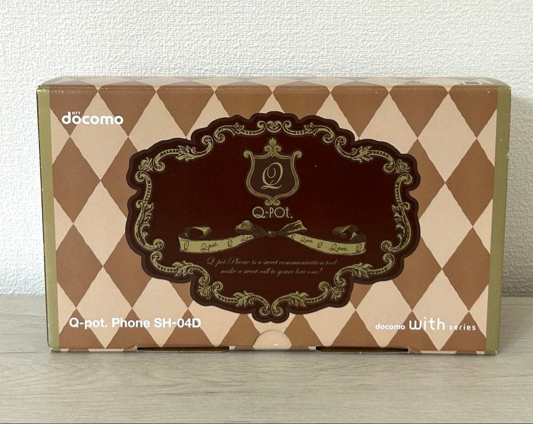 め*い様 新品未使用 Q-pot.Phone SH-04D