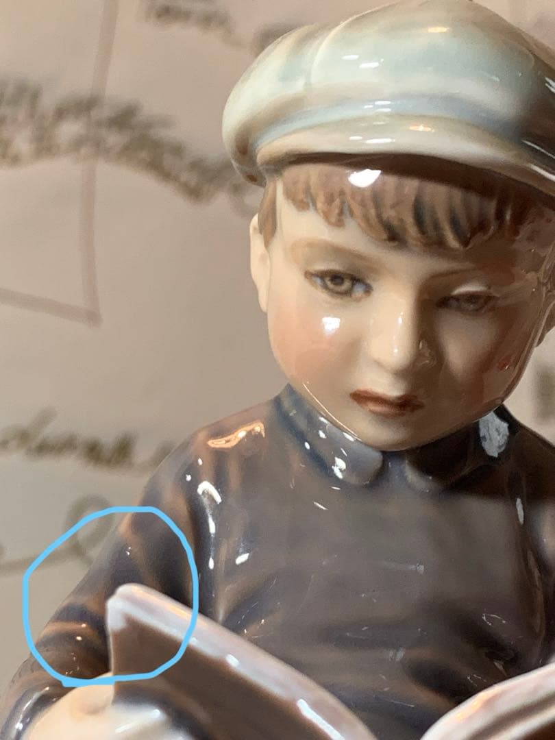 ロイヤルコペンハーゲン　ダールイェンセンのビンテージの可愛い男の子フィギュリン！