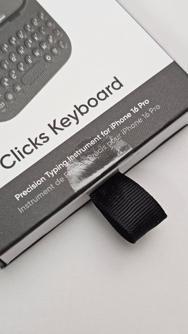 Clicks Keyboard iPhone 16 Pro用 黒 新品未開封