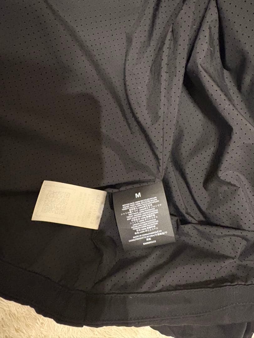 ESSENTIALS ナイロン コーチジャケット エッセンシャルズ M ブラック