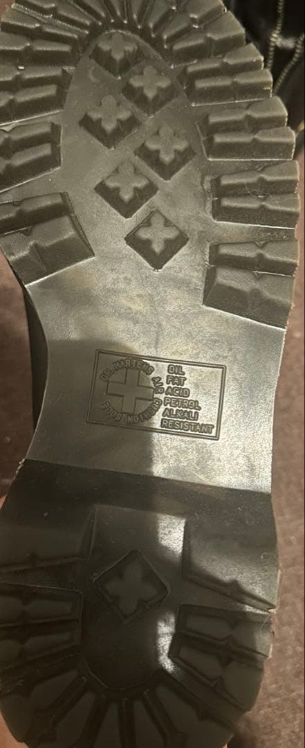 ドクターマーチン　ダリア　ゴスブーツ