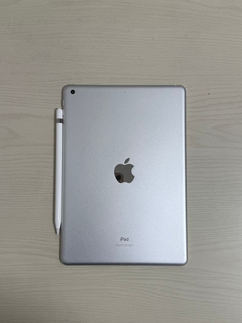 【美品￼】iPad第9世代256GBWi-FiモデルApple Pencil付き