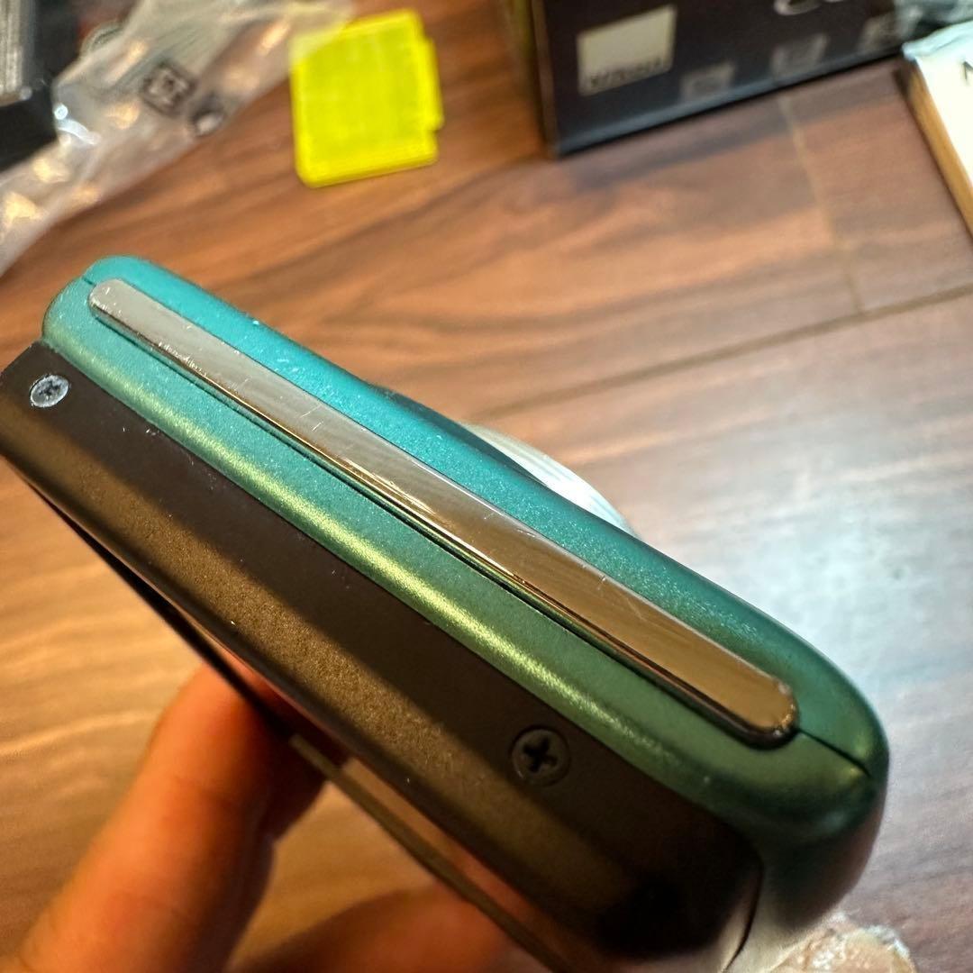 Nikon COOLPIX S3300 デジカメ ほぼ新品 4665
