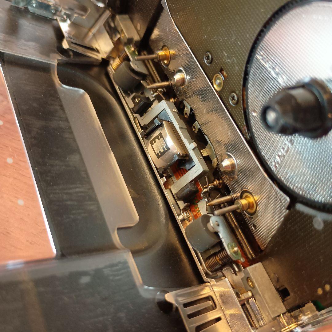 完全ジャンク品　ソニーSONY TPS-R10 カセットプレーヤー