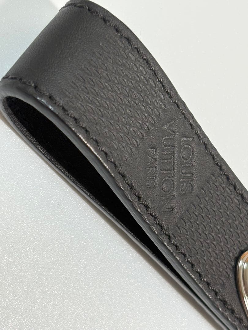【極美品】ルイヴィトン ダミエアンフィニ M65051 キーホルダー