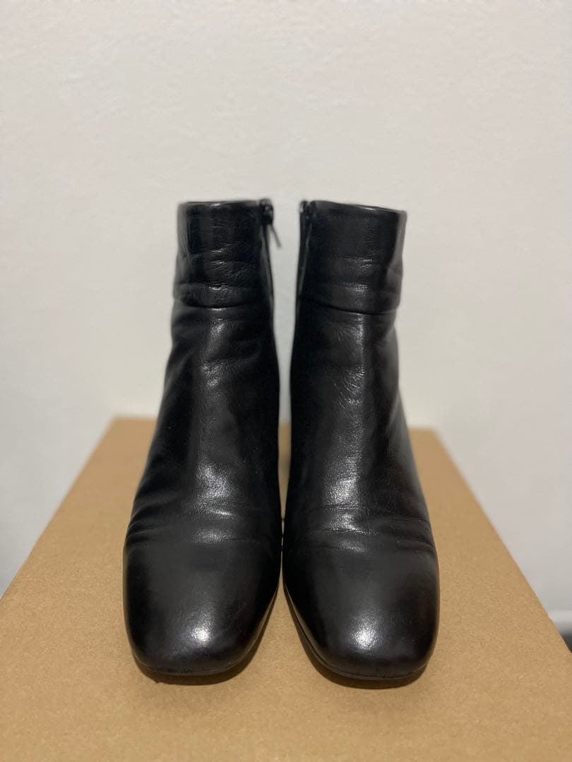 ファビオルスコーニ ショートブーツ サイドジップ　スクエア