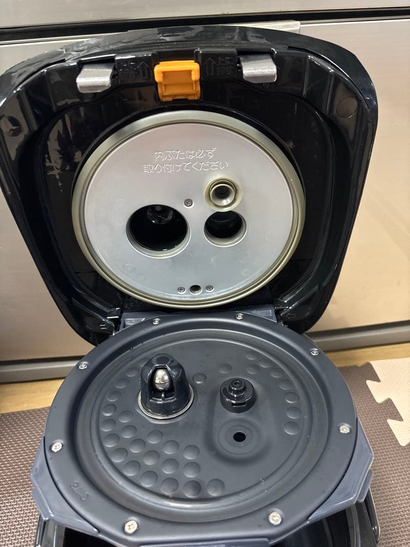 [倉庫処分セール]象印 圧力IH炊飯ジャー NP-ZX10-2022年製