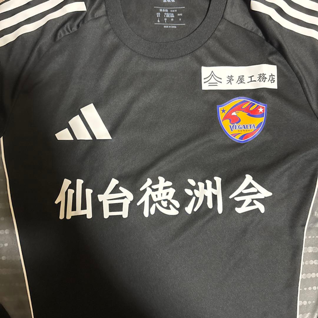 2025 ベガルタ仙台　トレーニングトップ　上下
