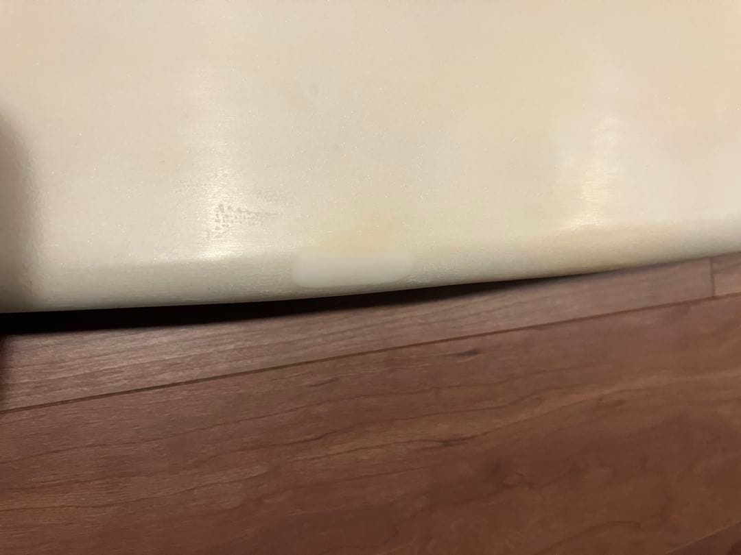 ショートボード 6'0\" x 18 5/8\" x 2 1/4\" フィン付き