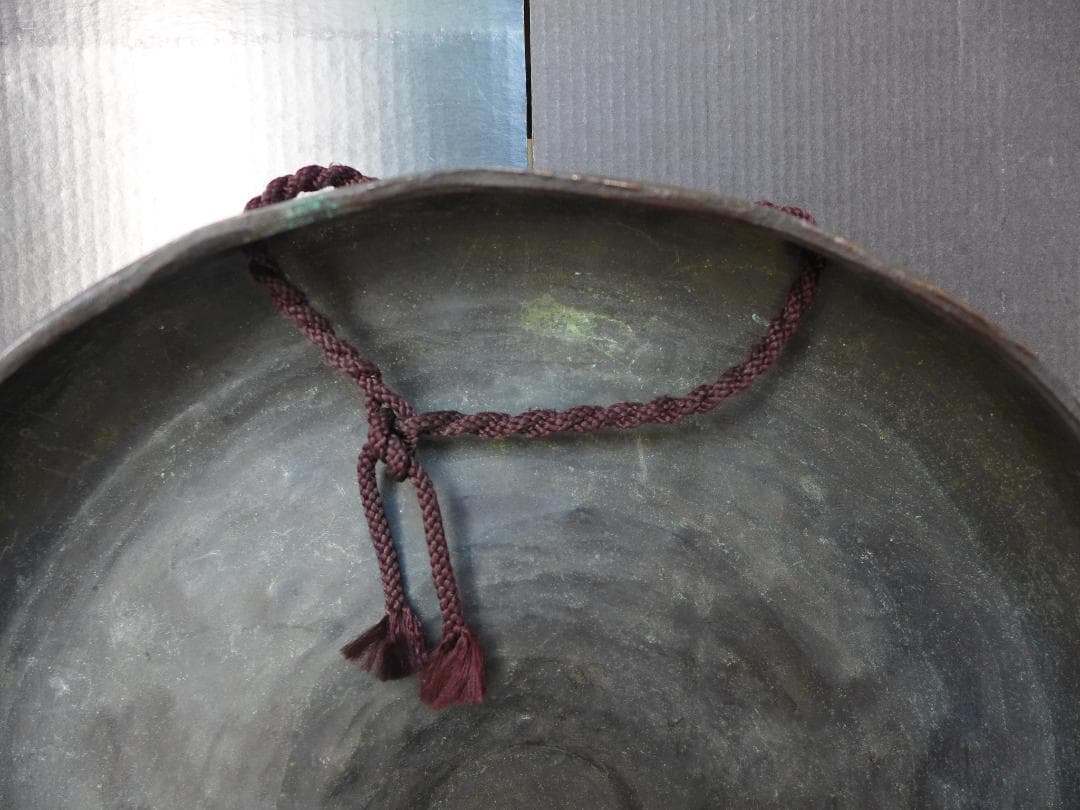 時代物　明治大正期頃？　大変古い銅鑼　度鑼 古銅　鍛金作り　桴付き 茶道　骨董