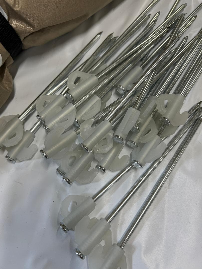 M-②【訳ありused】フレームワンタッチテント 6人用 ロッジ型