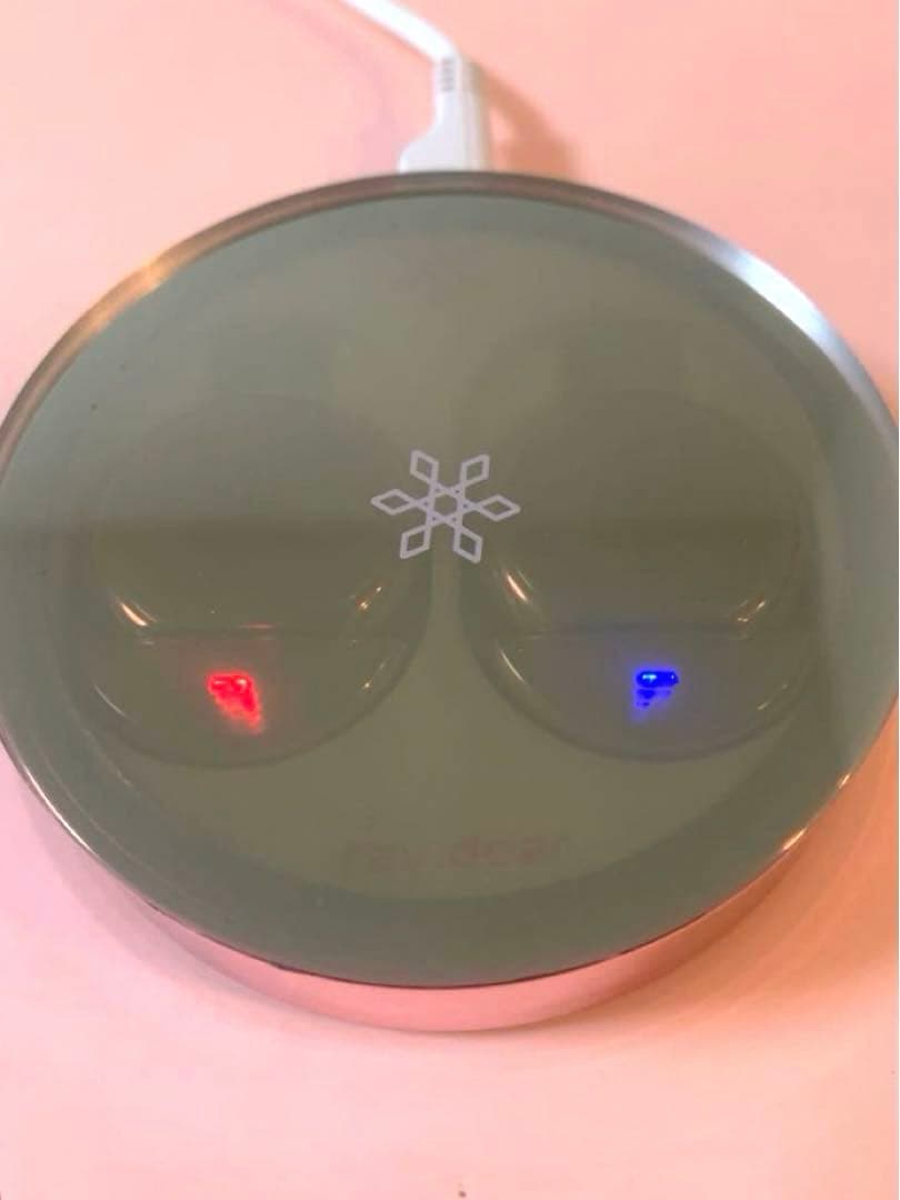 コラーゲンライト ポータブル美顔器 充電ケース付き