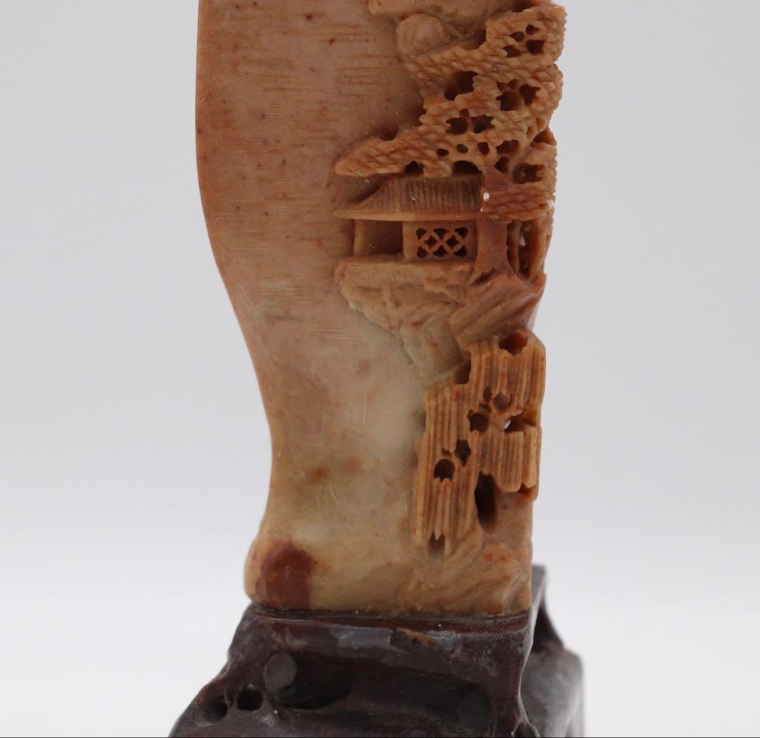 中国　寿山石　花瓶　浮き彫り山水楼閣　送料込み250510