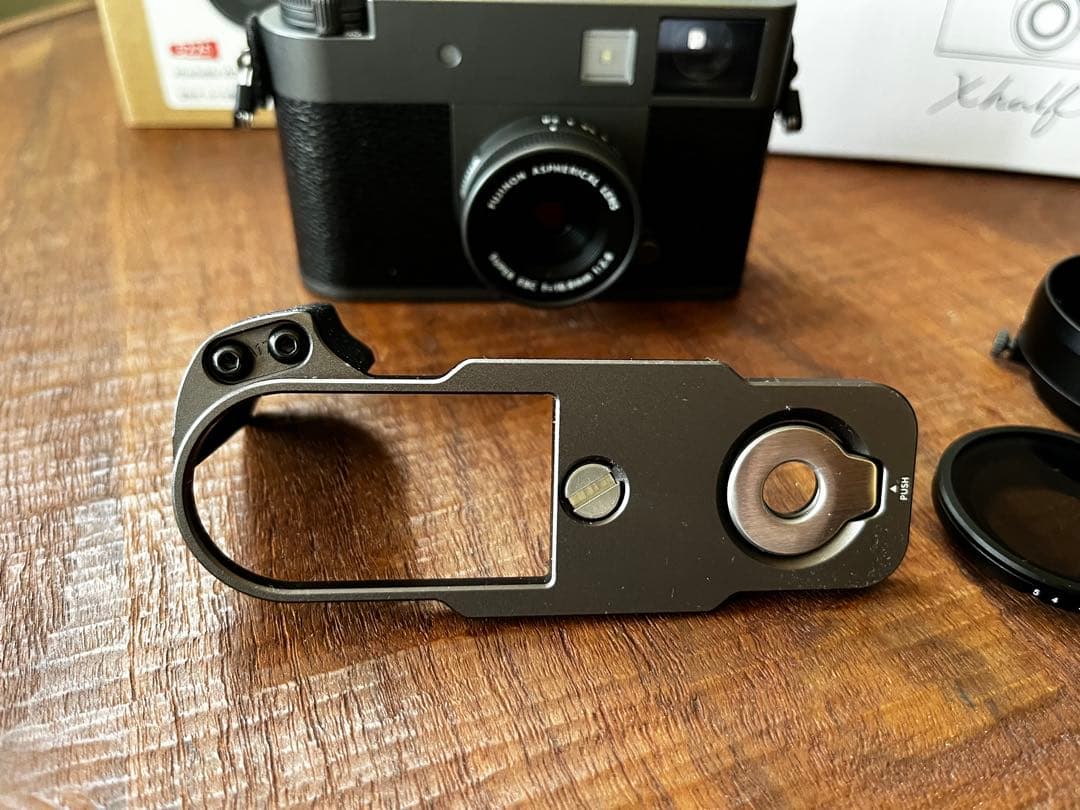 FUJIFILM xhalf x-hf1 チャコールシルバー アクセサリー多数