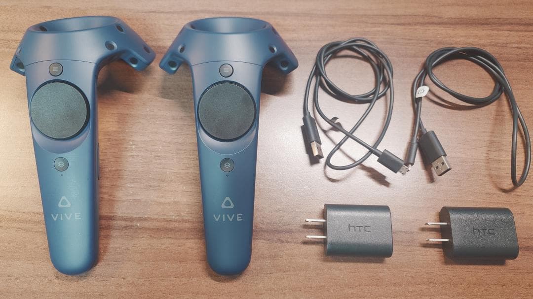 HTC VIVE Pro ＋ VIVE Tracker 2018 ×3台