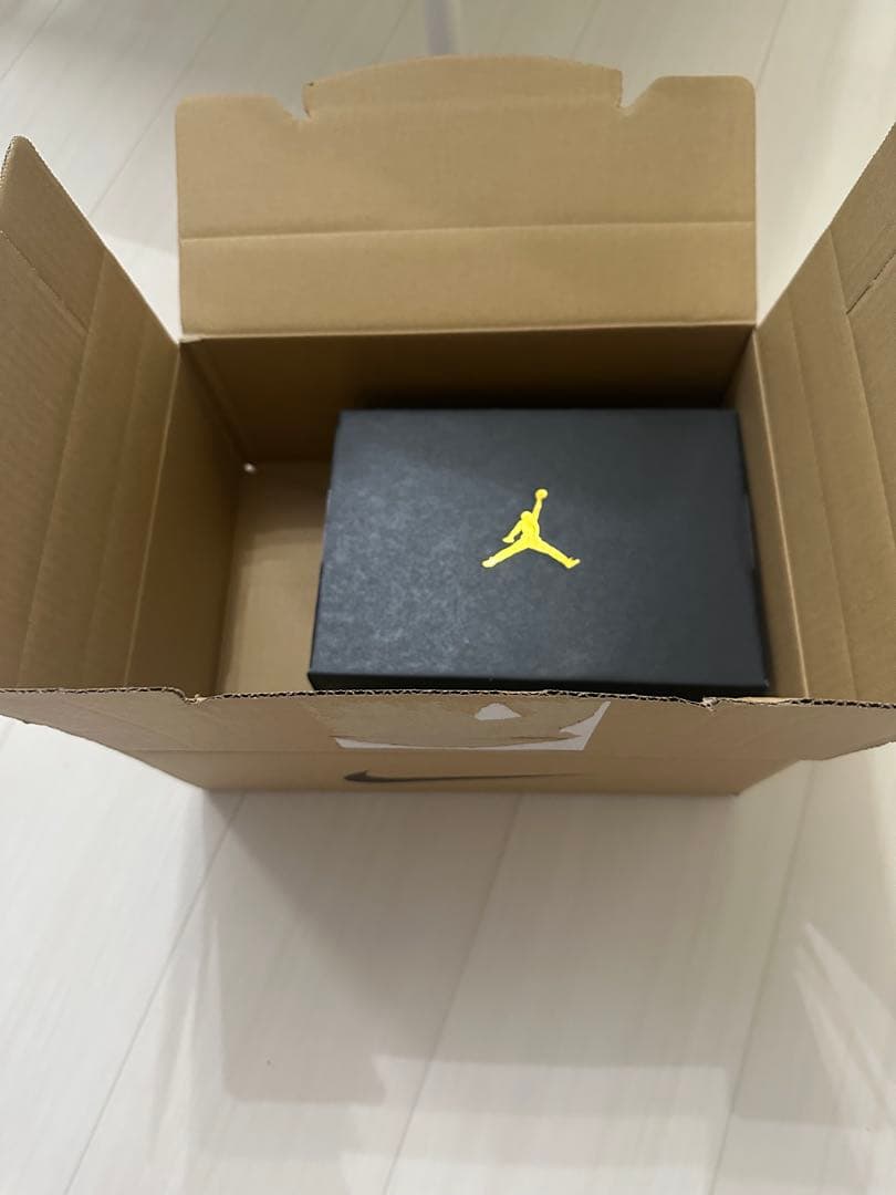 Air Jordan1 Retro High OG Black Toe つま黒