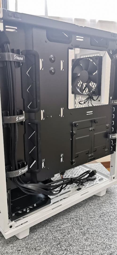 Fractal Meshify2 Compact ミドルタワー PCケース