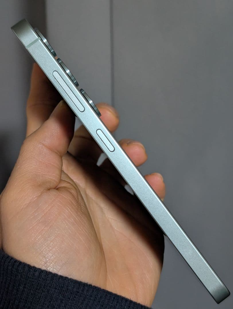 未使用に近い【国内版】Samsung Galaxy S25