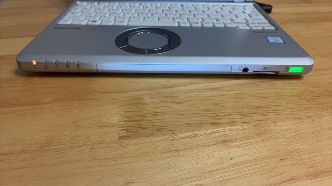 人気☆レッツノート CF-SZ6　i5-7300/メモリ８GB SSD256GB