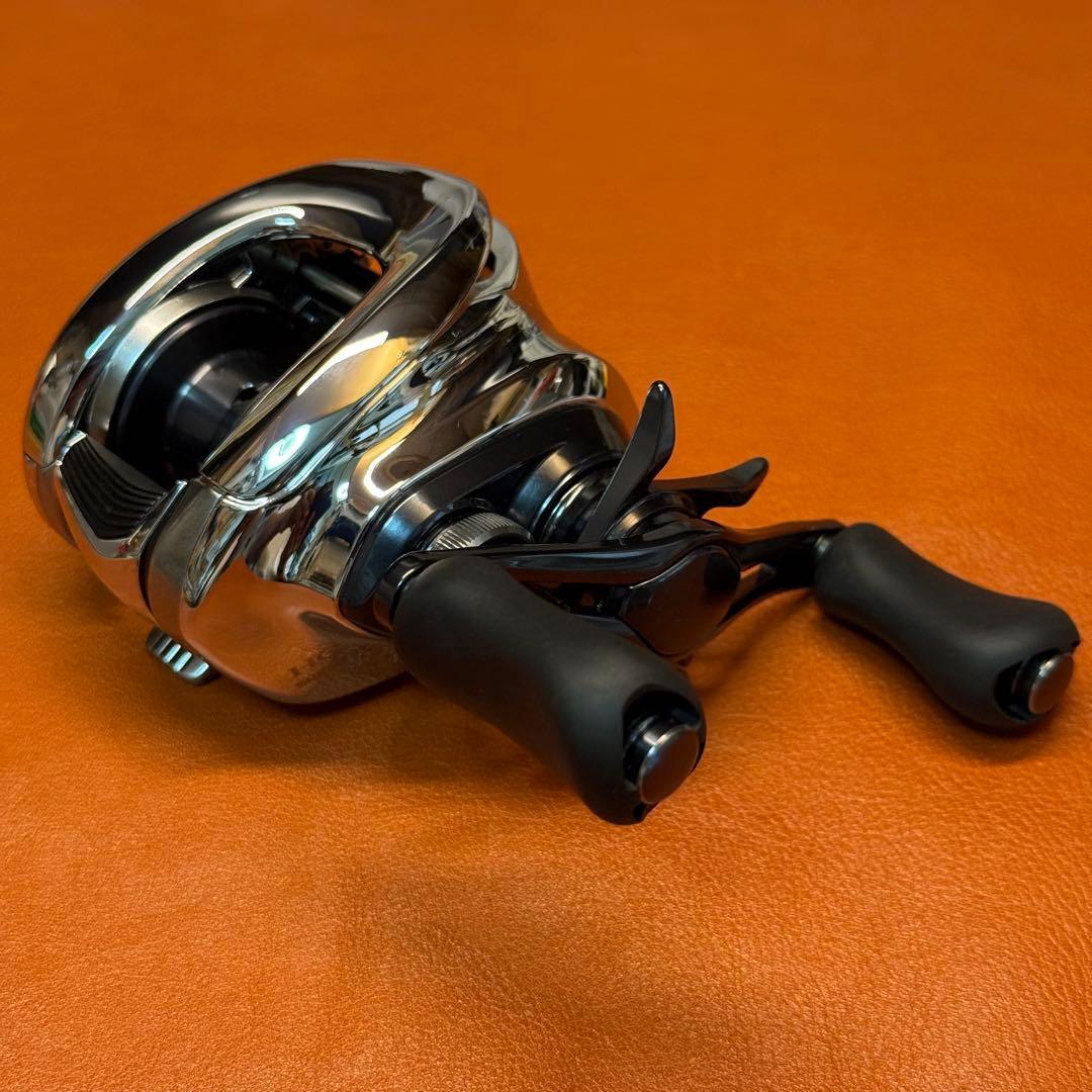 Ｌ*ｋ様 【未使用・極上品】シマノ 19アンタレスHG右巻き箱付