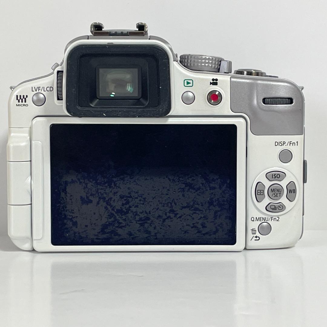 ⭐️セール中！⭐️Panasonic LUMIX DMC-G3W ボディ