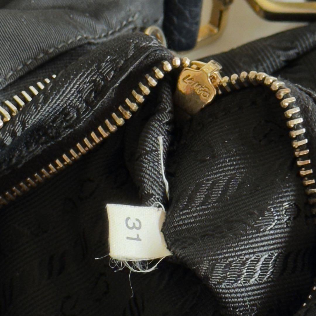希少 PRADA プラダ ショルダーバッグ 三角ロゴ 白タグ 黒 金ロゴ 正規