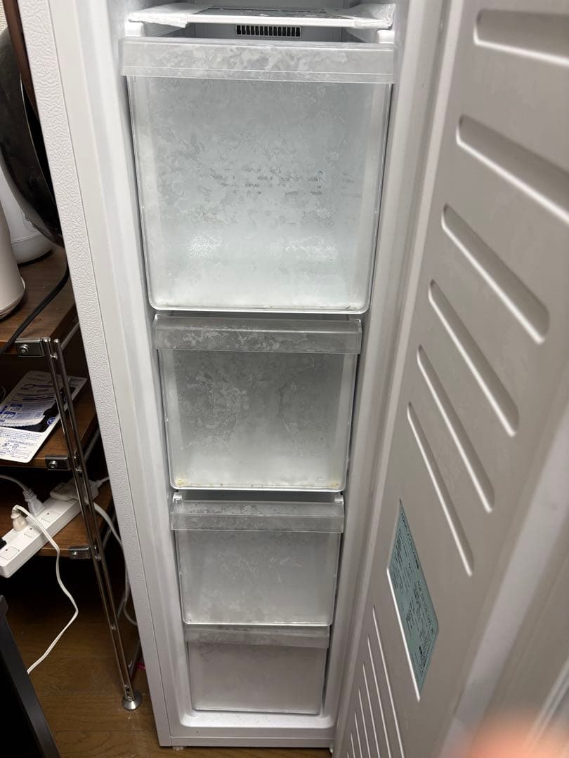 AQUA 冷凍庫 AQF-SF11N (W) 2023年製 スリム