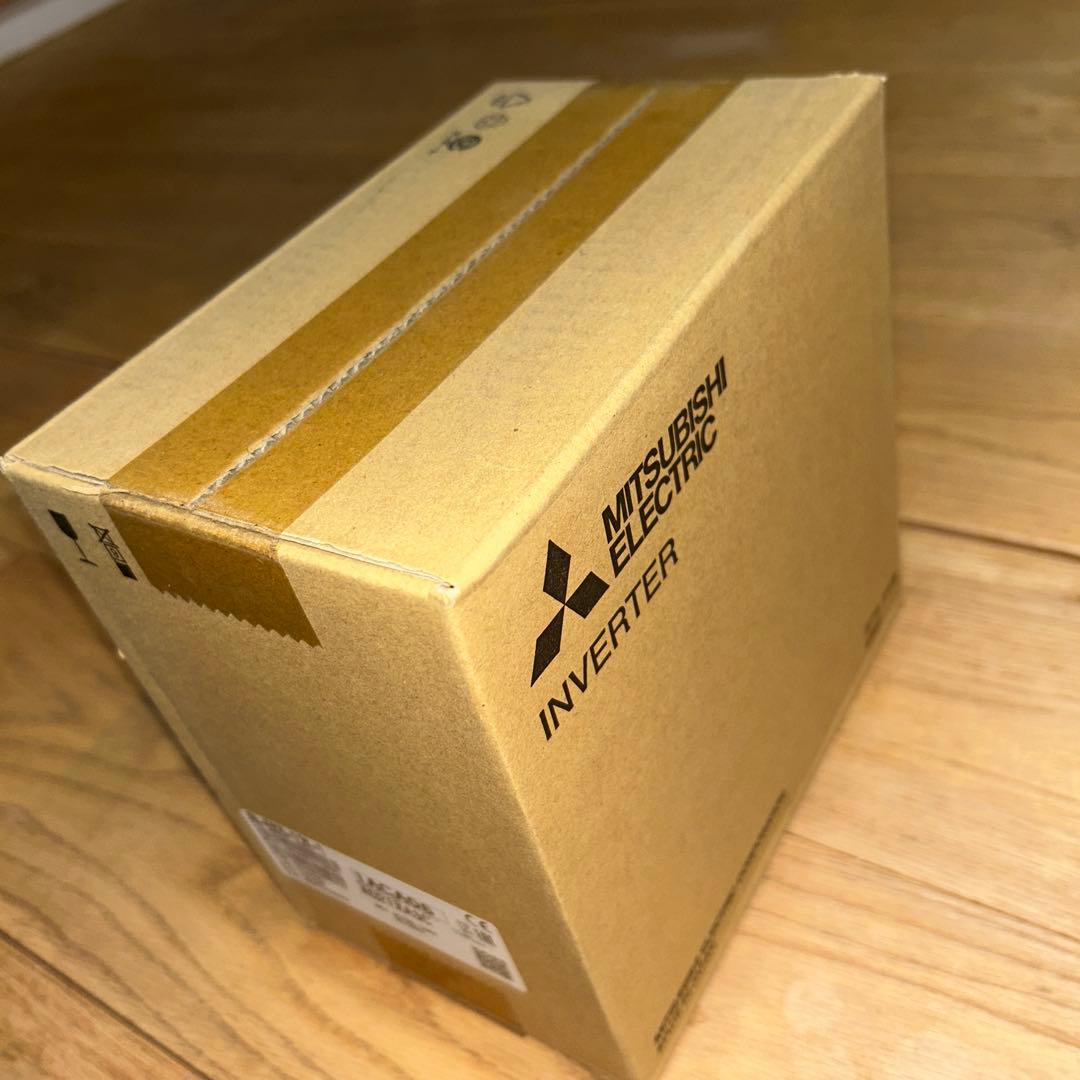 【新品】三菱 インバータ FR-E820-2.2K-1②