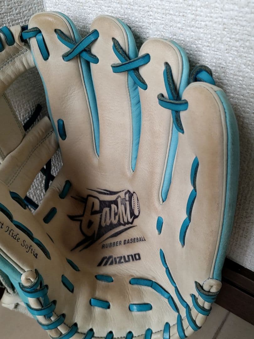 ミズノ　軟式内野グローブ　限定カラー　Gachi　ガチ