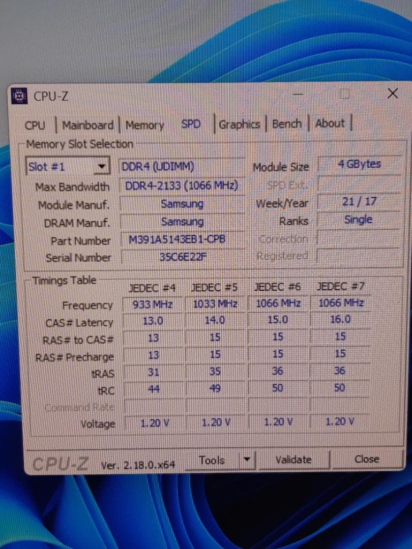 自作PC　RYZEN5 3500・8GB・128GB・GT520・WIN11