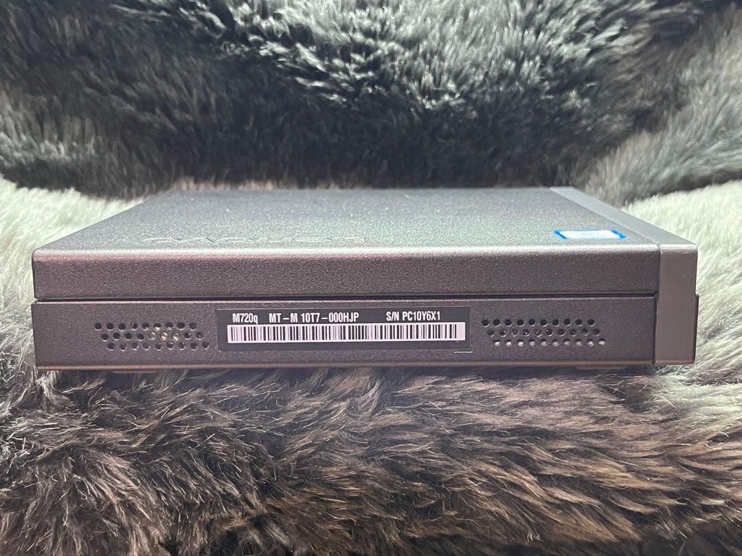 Lenovo ThinkCentre M720q Tiny クラボ増設済み