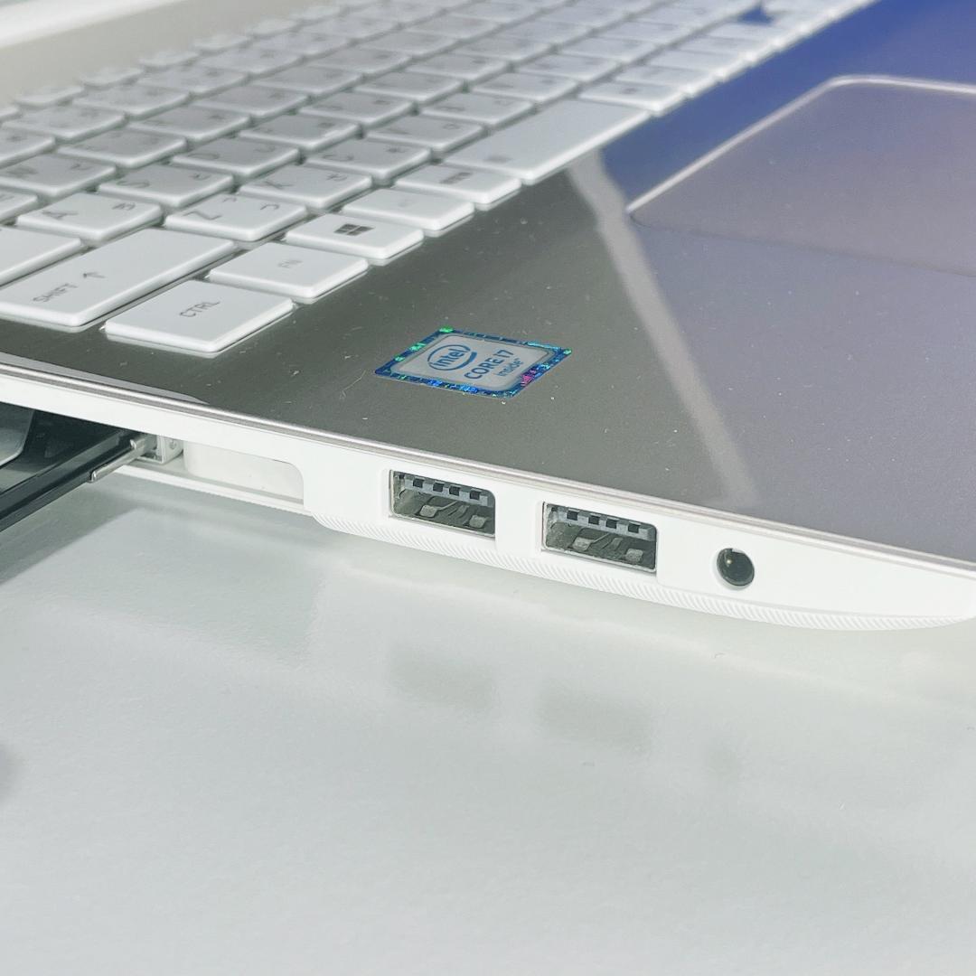 Corei7✨Win11✨爆速SSD＆ブルーレイ✨ゴールドノートPC薄型カメラ