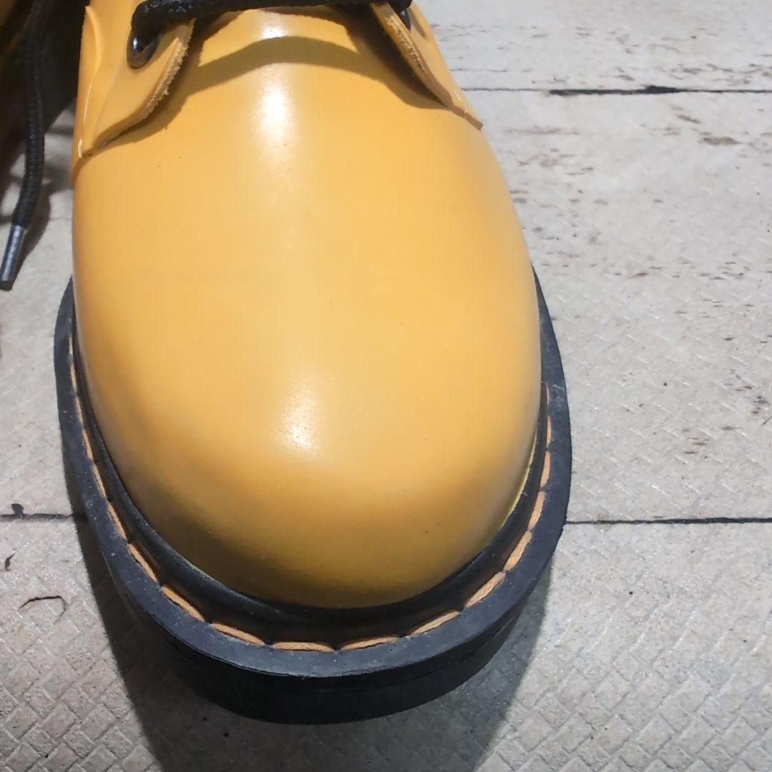 イエロー レースアップブーツ