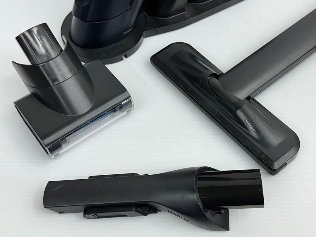WV516JBK 中古　格安　シャーク　掃除機　純正バッテリー4個付き　付属品有